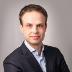 Tłumacz przysięgły j. angielskiego Wrocław - Tomasz Ratajczyk