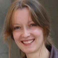 JUST STORY - usługi tłumaczeniowe i przewodnickie Justyna Błędowska